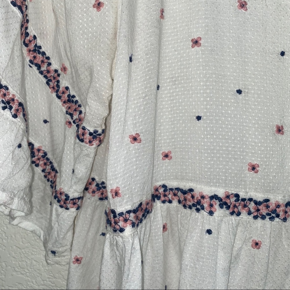 Anthro Velvet Graham Spencer Embroidered Ditzy Floral Babydoll Blouse Top - Picture 7 of 14